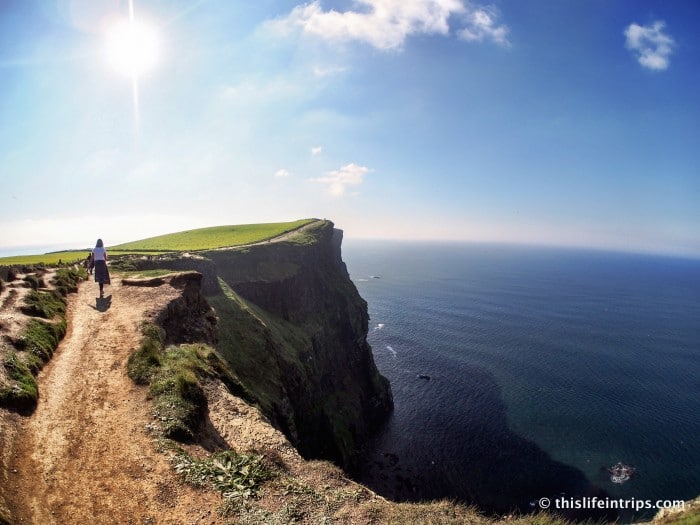 walk along the Cliffs of Moher