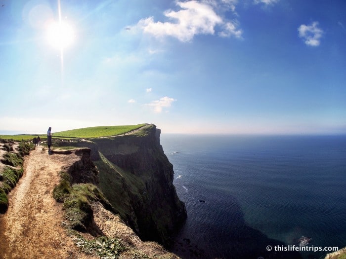 walk along the Cliffs of Moher