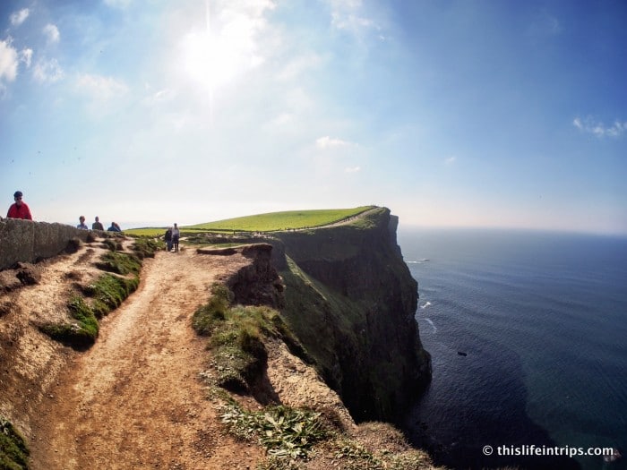 walk along the Cliffs of Moher