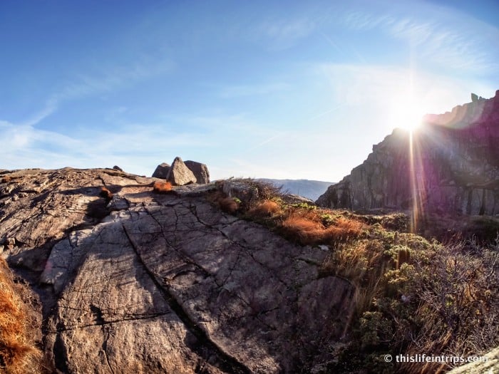 hiking Preikestolen