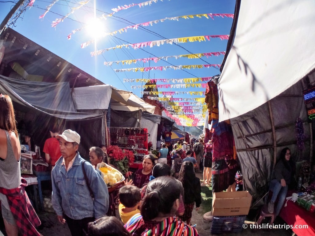 A Day Trip to Chichicastenango