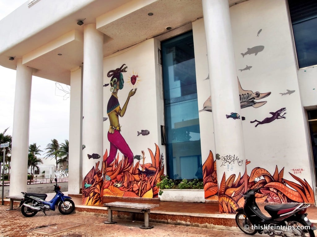 Islas Mujeres street art