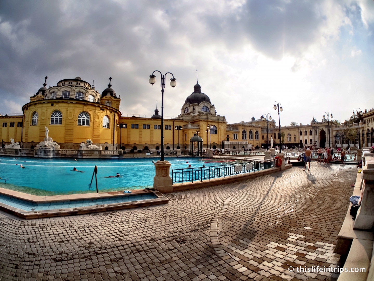 Visiting Szécheny Thermal Baths Budapest