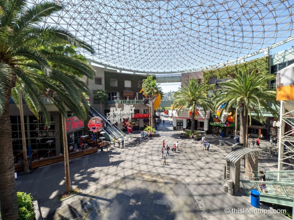 Explore Hollywood CityWalk, Universal Studios Hollywood's Vibrant Entertainment Hub