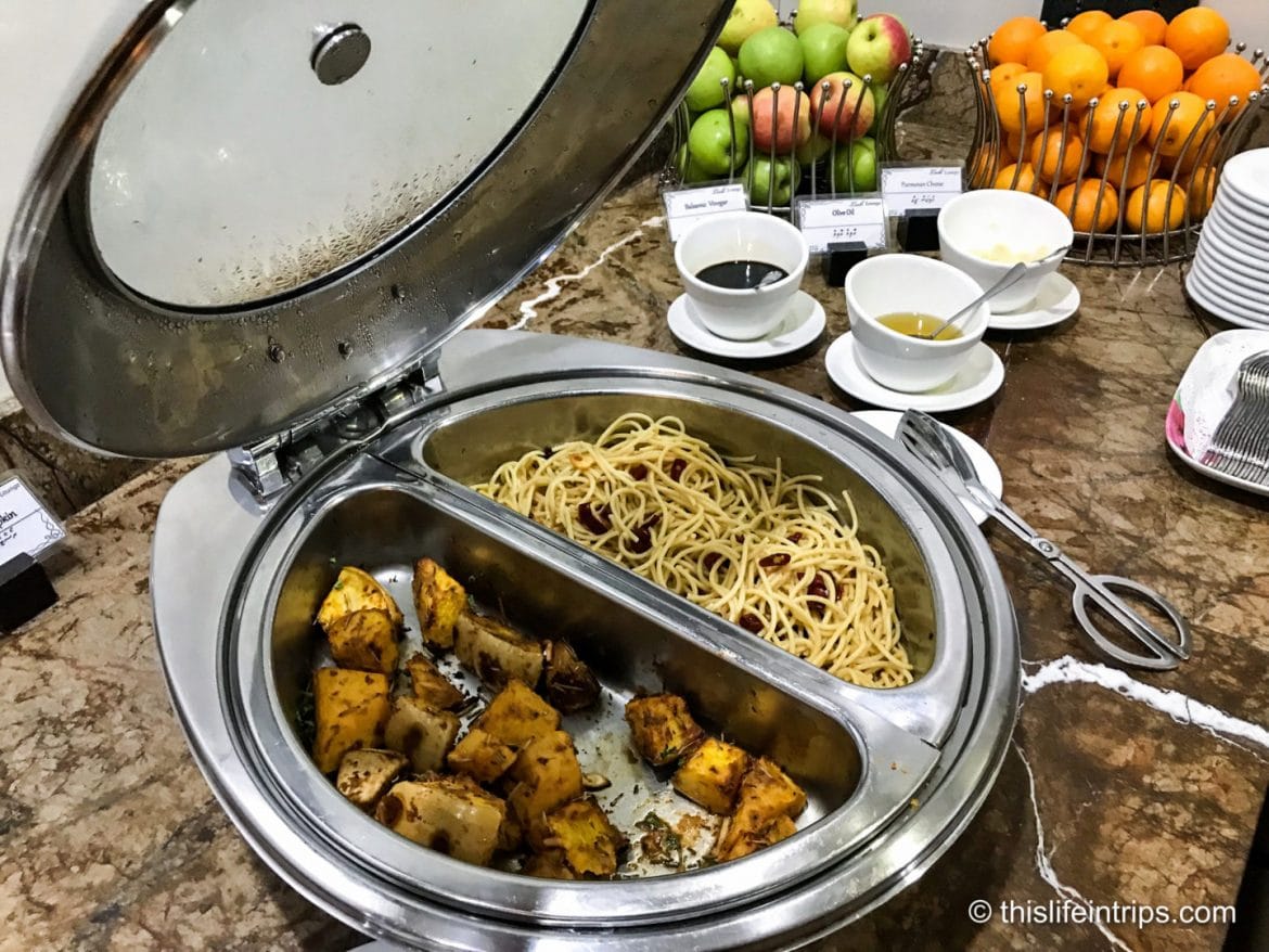 Leeli Lounge Review: Male Airport, Maldives