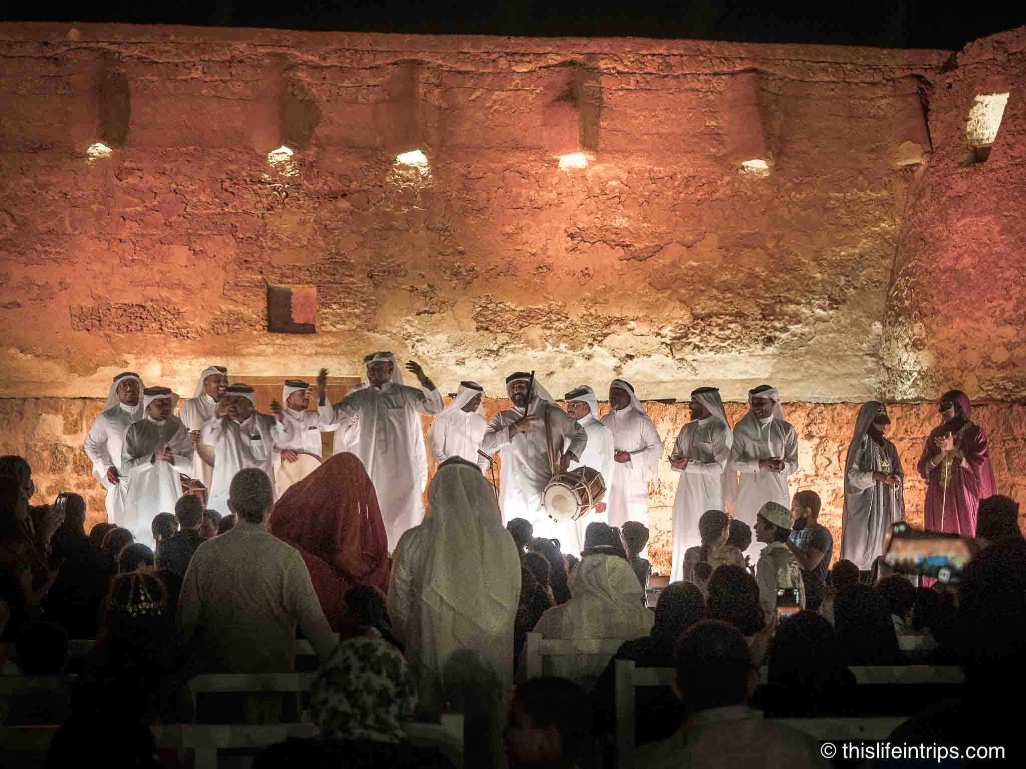 Celebrate Bahrainian customs and traditions at a cultural celebration