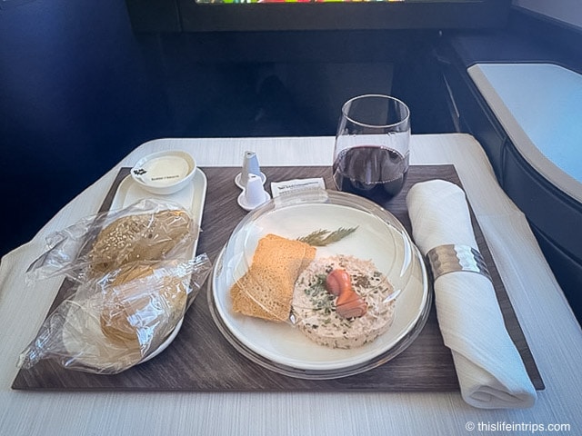 westjet dreamliner business class meal