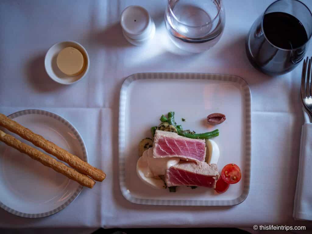 Tuna appetizer on Singapore Airlines a380 Business Class