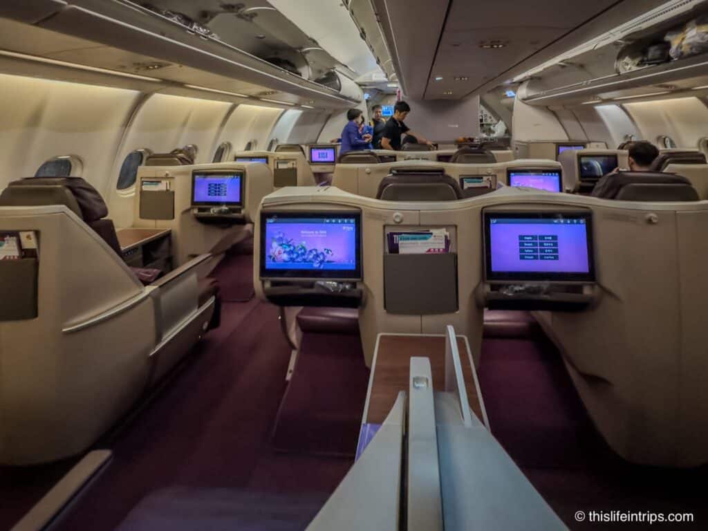 Thai airways a330-300 business class center seats