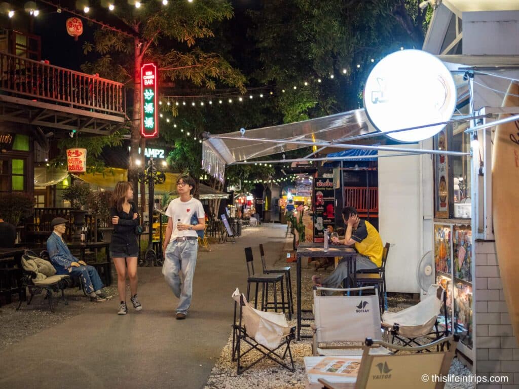 chang chui plane night market