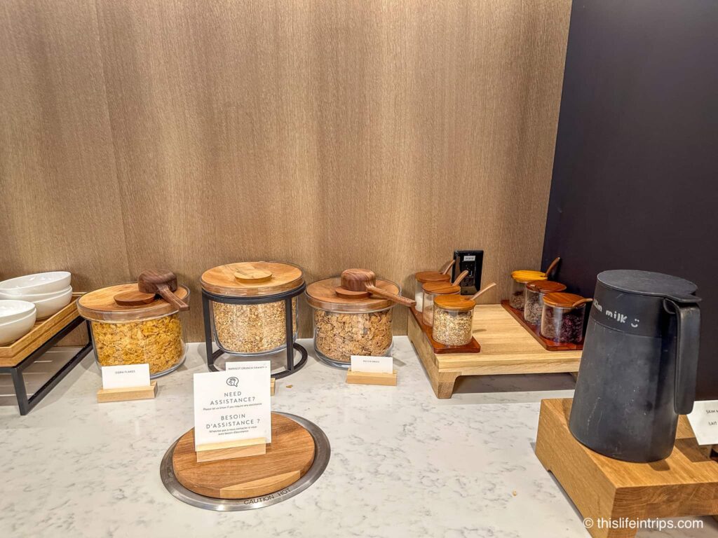 Cereal and Oatmeal bar at the Aspire Air Canada Cafe YTZ