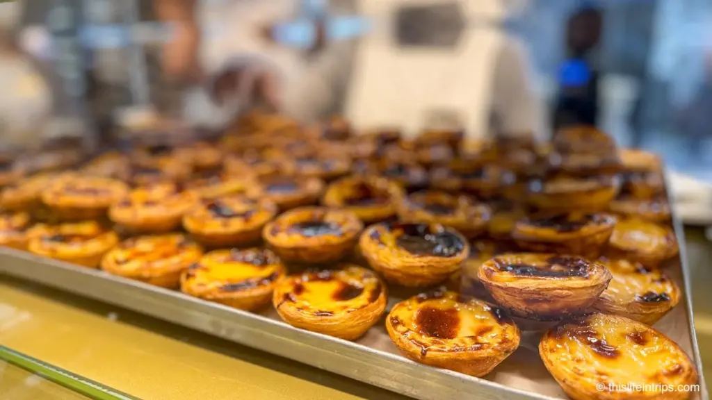 Pastel de Nata shop visit at the start of a Porto cooking class