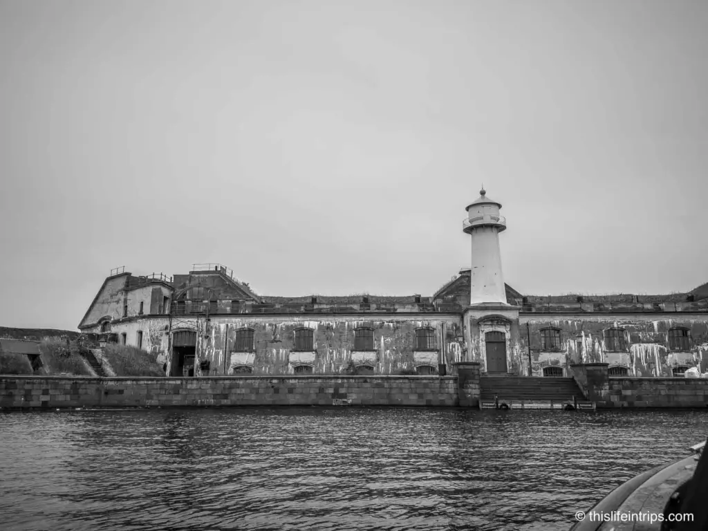 Middelgrundsfortet, a former offshore sea fortress, seen on my Hey Captain Copenhagen boat tour.