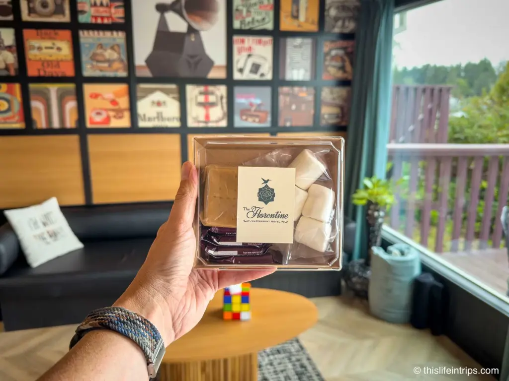 Get yourself an Oregon Coast cabin with a S'mores kit